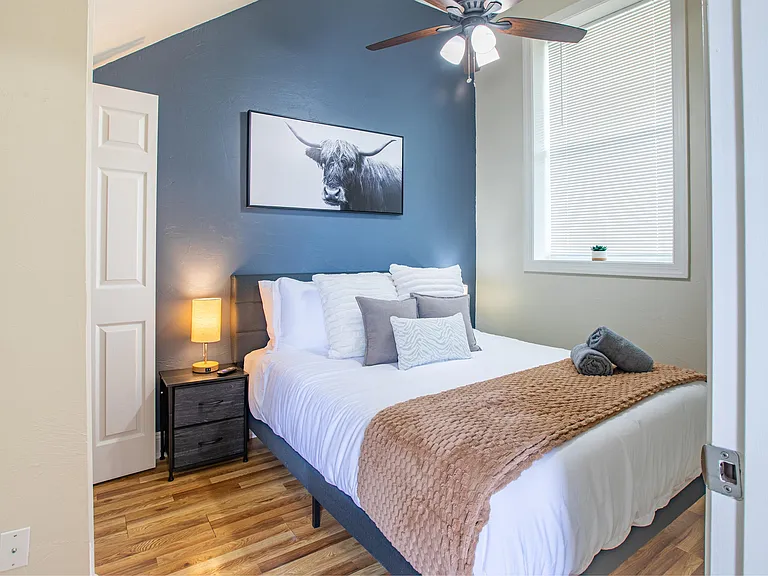 262 S Winebiddle St #4 — Photo 8
