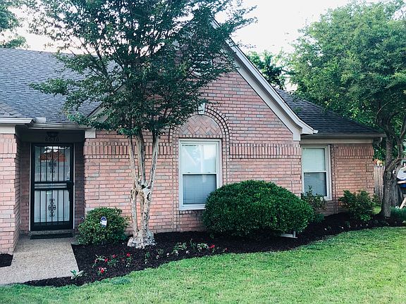 4th image of 8636 Sandy Hill Cv W