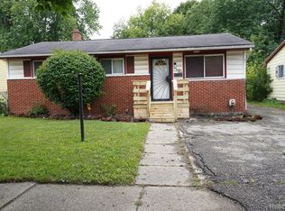 633 W Bundy Ave, Flint, MI 48505