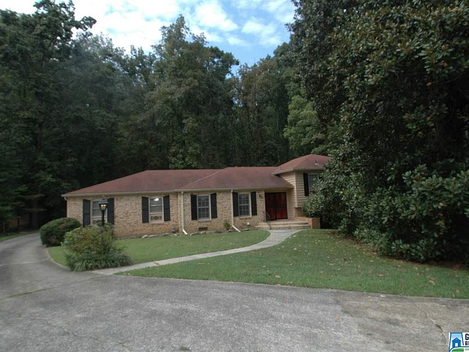 1st image of 3318 Pembrooke Ln