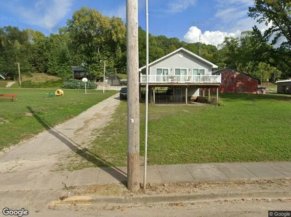 157 W Park Rd, Hamburg, IL 62045