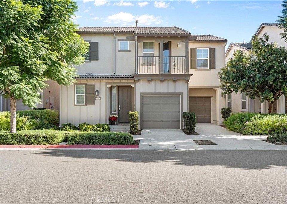 1st image of 15993 Huckleberry Ave