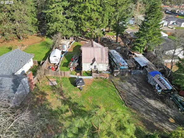 87797 Territorial Rd, Veneta, OR 97487