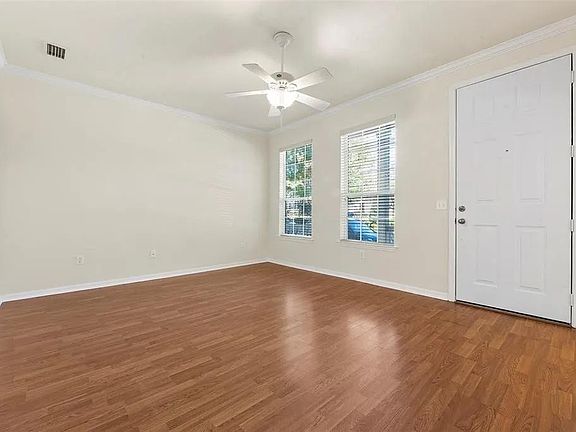 5th image of 11535 NW 18th Pl