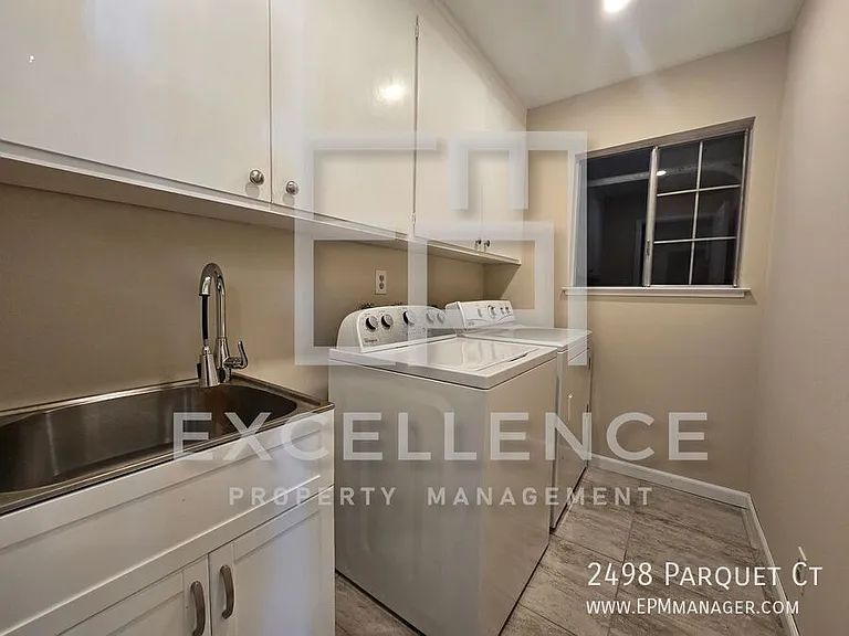2498 Parquet Ct — Photo 10
