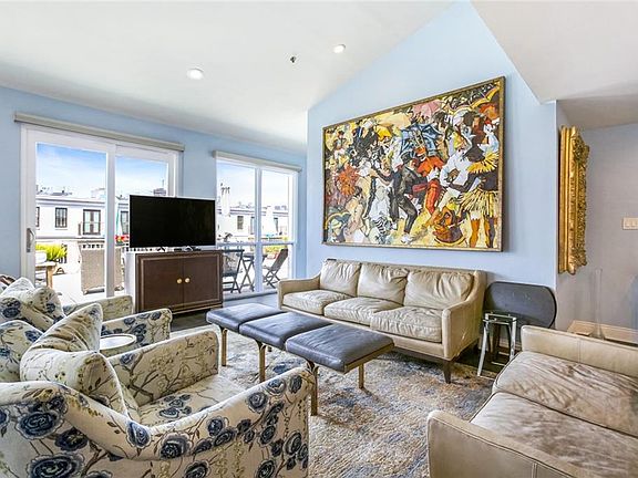 2nd image of 920 Poeyfarre St #Penthouse 3