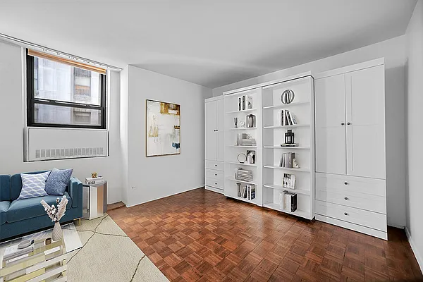 Sold by Upstairs Realty | media 10