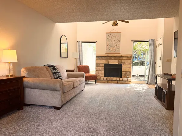 (undisclosed Address), Bartlesville, OK 74006