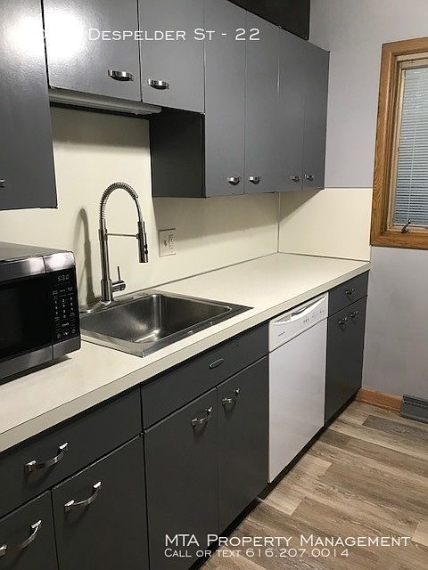 1st image of 805 S Despelder St APT 22