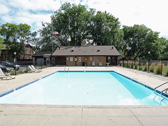 Private community pool