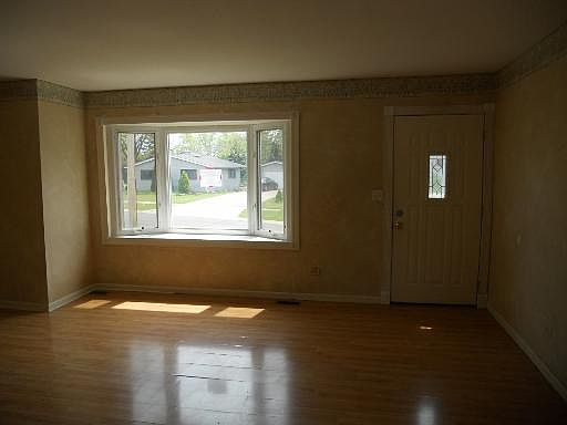 2nd image of 603 Tanglewood Dr