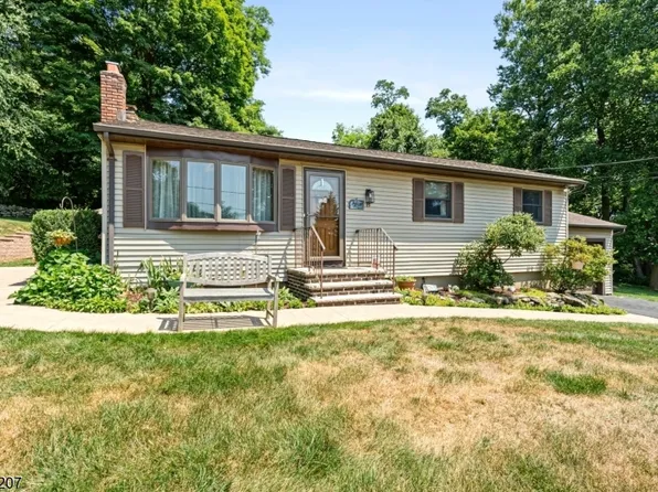 15 Circle Dr, Byram Twp., NJ 07871