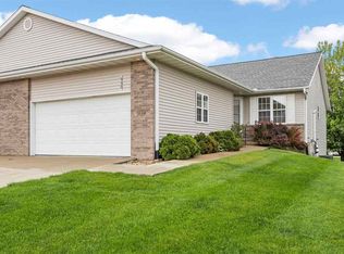 330 Highland Ct, Fairfax, IA 52228