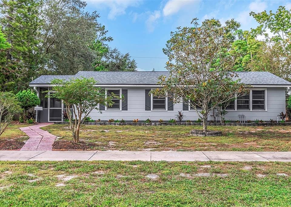 1st image of 7328 7TH AVENUE N