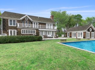 124 Wooley St, Southampton, NY 11968
