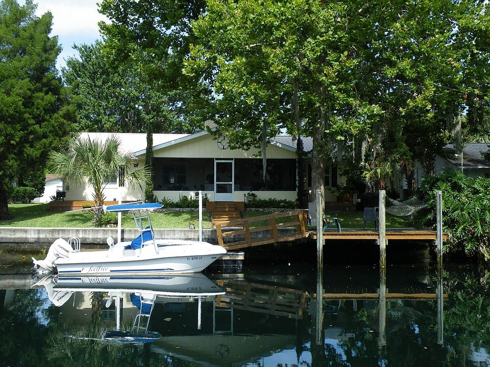canal front