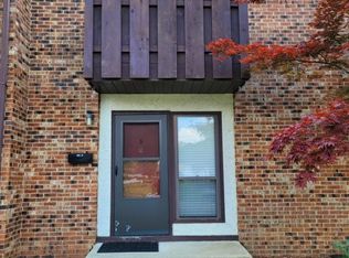 647B Villa Rd, Springfield, OH 45503