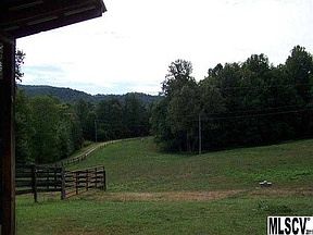 4th image of 5917 Hollow Springs Cir