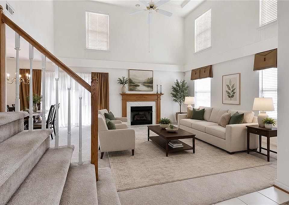 1st image of 135 Waters Edge Dr