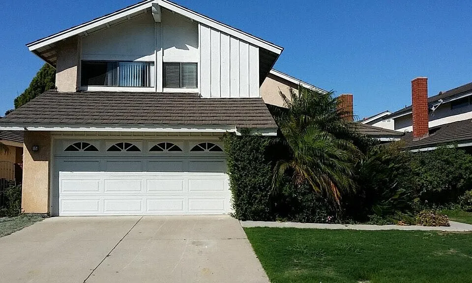 15 Oakdale