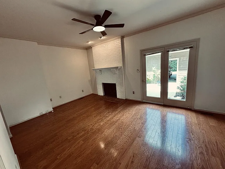 1309 Gray Hawk Rd #C — Photo 6