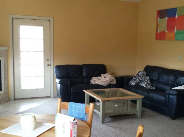 605D Foxglove Ln #15, Whitewater, WI 53190