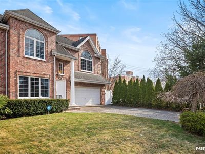 2336 Franklin St, Fort Lee, NJ, 07024