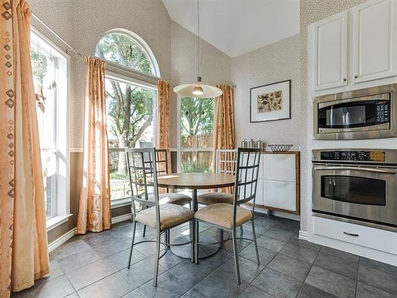 5th image of 8816 Aviary Dr
