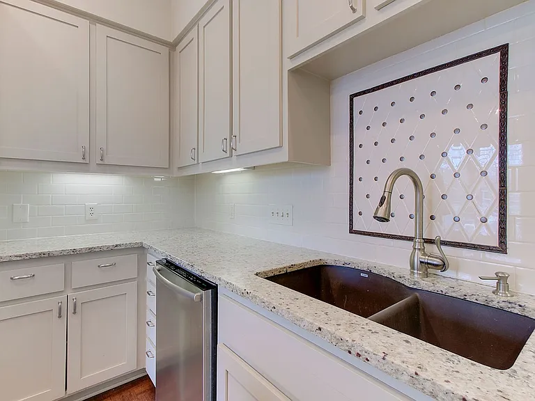 4231 Westlake Dr #E2 — Photo 12