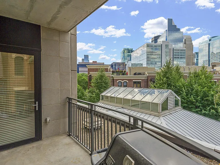 500 E Grant St #210 — Photo 11