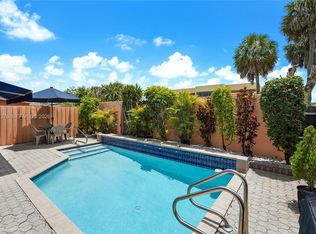 4001 W 10th Ct, Hialeah, FL 33012