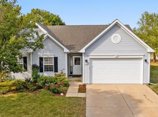 1900 Lakeside Dr, Montgomery, IL 60538