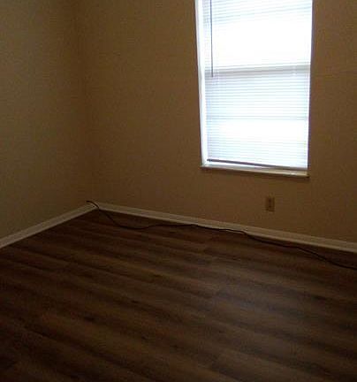 5th image of 6809 Adrian Rd #Ii
