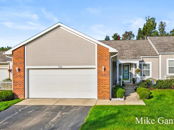 735 Strawberry Valley Ave NW #49, Comstock Park, MI 49321