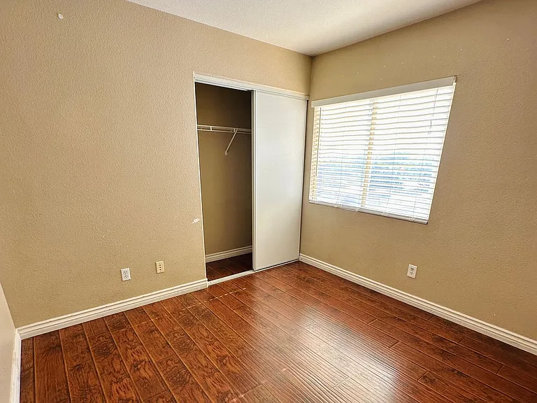 964 Plantain Lily Ave — Photo 12