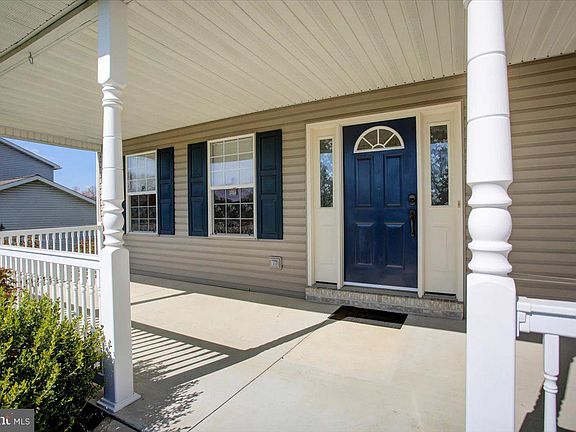 5th image of 113 Martel Cir