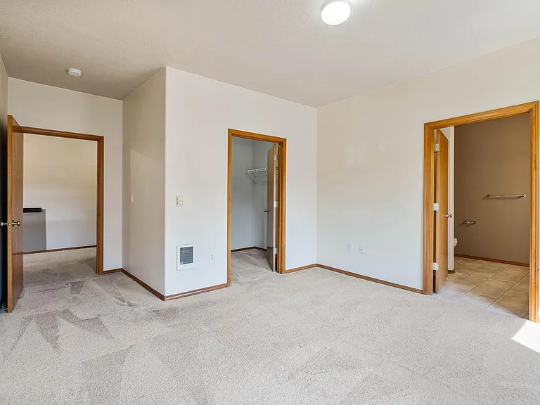 15325 NW Central Dr #211 — Photo 17