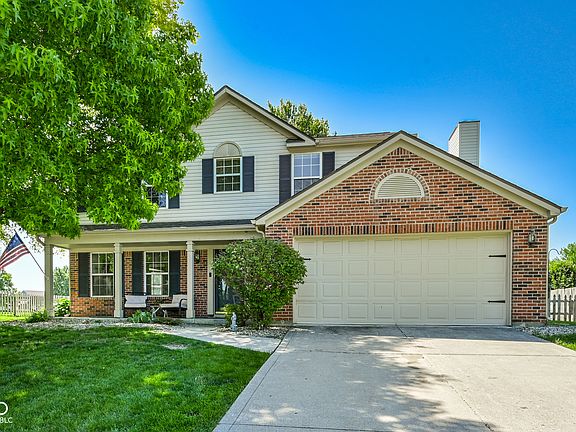 3rd image of 1213 Barrington Dr