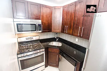 Rented by Jonis Realty