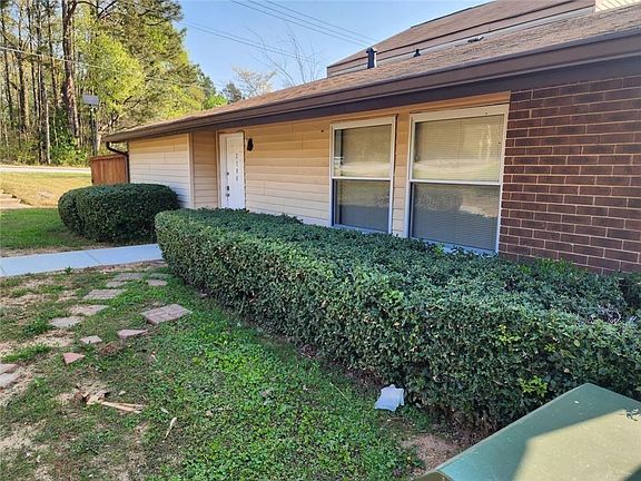 3rd image of 3186 Quince Tree Ln