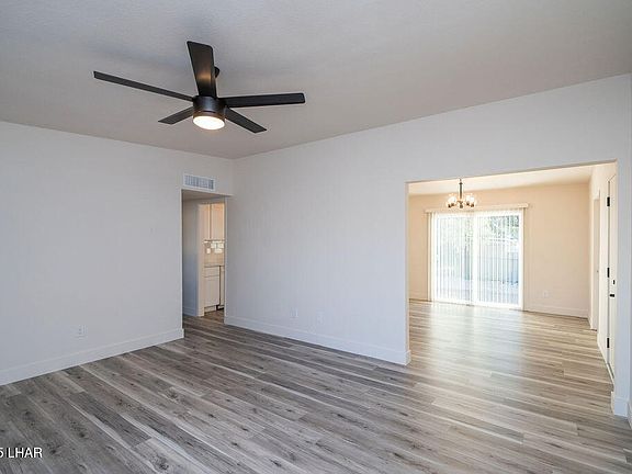 5th image of 112 Sunray Dr