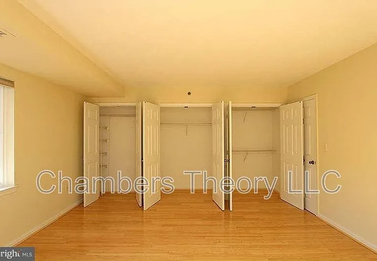 505 E Braddock Rd #407 — Photo 10