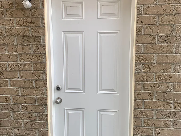 70 Campwood Cres — Photo 12