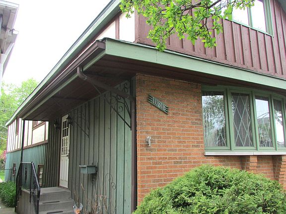 3rd image of 10818 S Avenue G