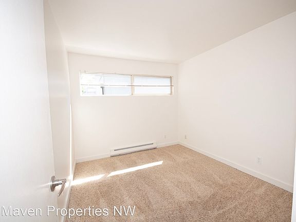 5th image of 418 12th Ave E APT 401
