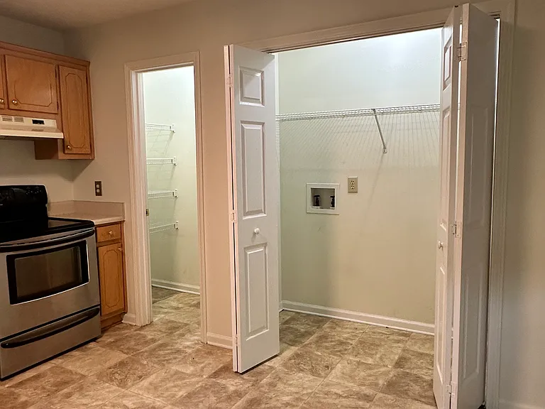 Pantry & Utility room