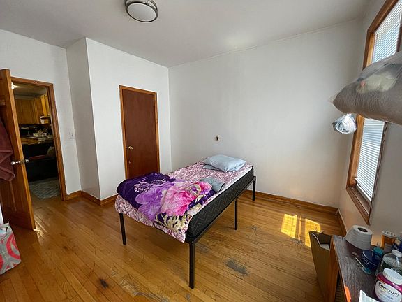 2nd image of 3120 Villa Ave APT 2