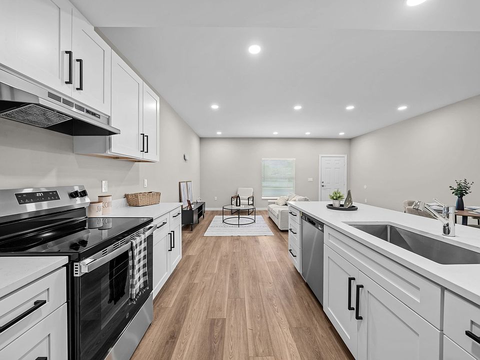 1st image of 484 Mercury Ave SE #491208