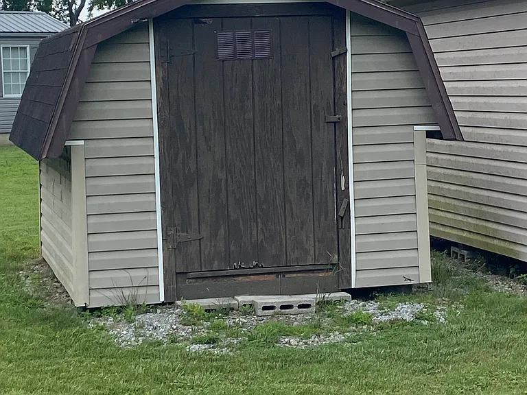 Banner Ln — Photo 10