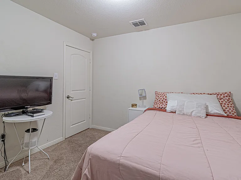 2831 Lavender Mdw — Photo 30